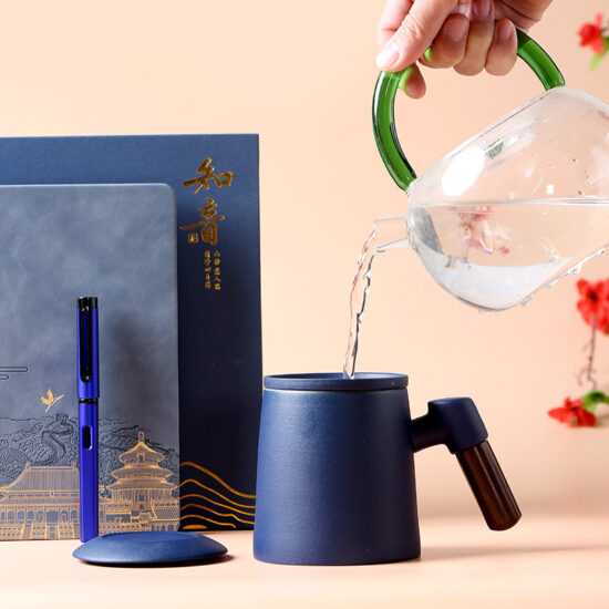 Creative Ceramic Coffee Mug – Event and Gift Mug with Practical Design