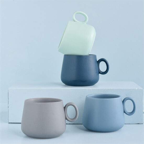 Modern Ceramic Coffee Mug for Women – Office and Breakfast Use