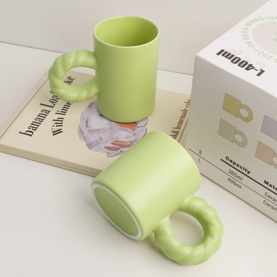 Luxury Aesthetic Ceramic Mug Gift Box for Women – Cute Coffee Cup