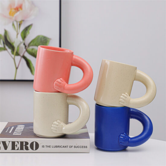 Minimalist ceramic thick-handle coffee mug for office and home
