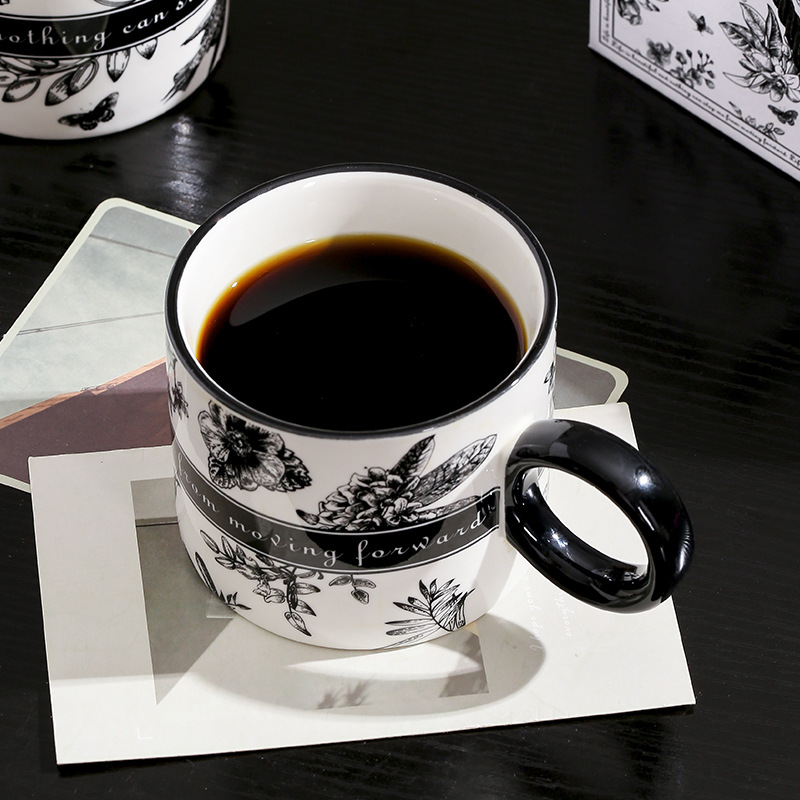Vintage INS Aesthetic Ceramic Mug – High-End Coffee Cup Gift