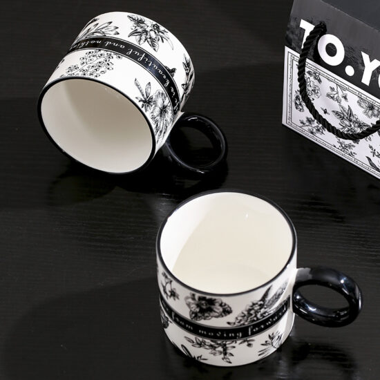Vintage INS Aesthetic Ceramic Mug – High-End Coffee Cup Gift