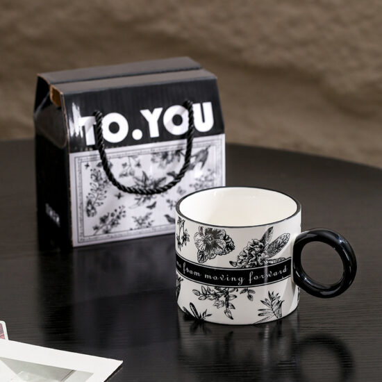 Vintage INS Aesthetic Ceramic Mug – High-End Coffee Cup Gift