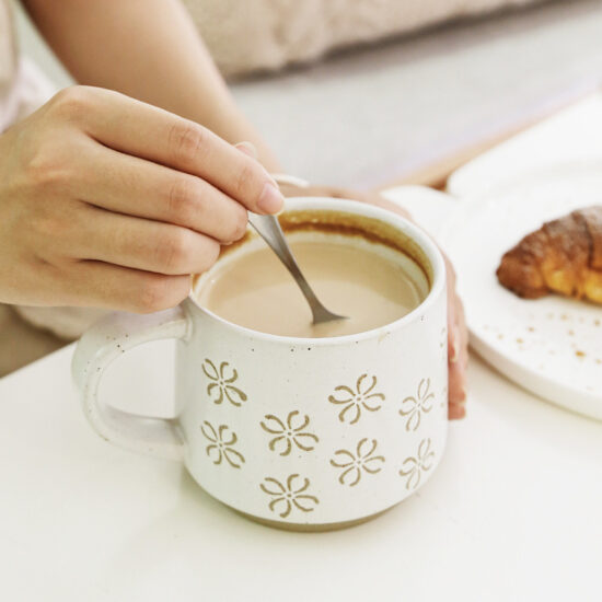 Chinese-style hand-painted ceramic coffee mug