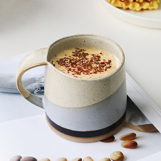 Black and white retro Chinese-style ceramic latte mug with logo
